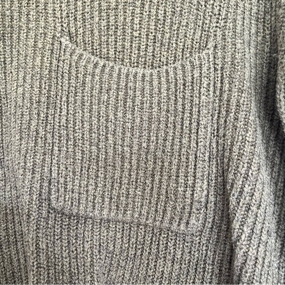 Women’s Madewell High Low Cropped Ribbed Sweater Size XXS Olive Green Crewneck - Picture 3 of 6